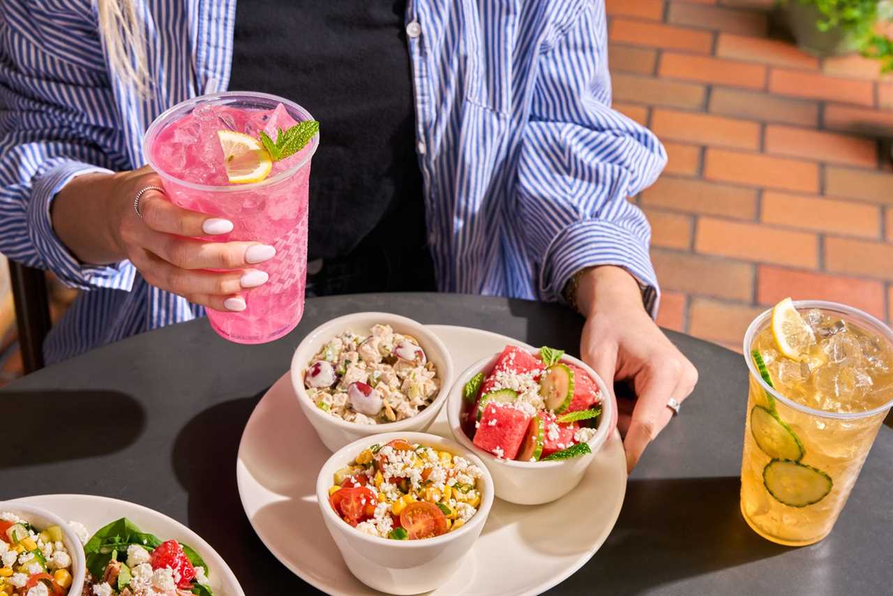 Oui, Oui! La Madeleine Launches 'Summer of Salade Samplers'