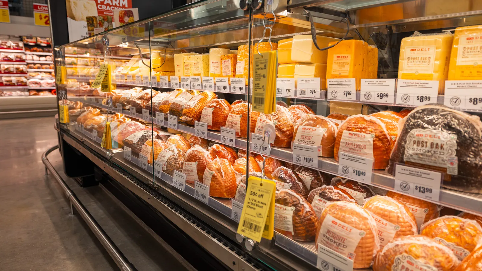 Grocers’ meat departments show resilience amid economic woes: report