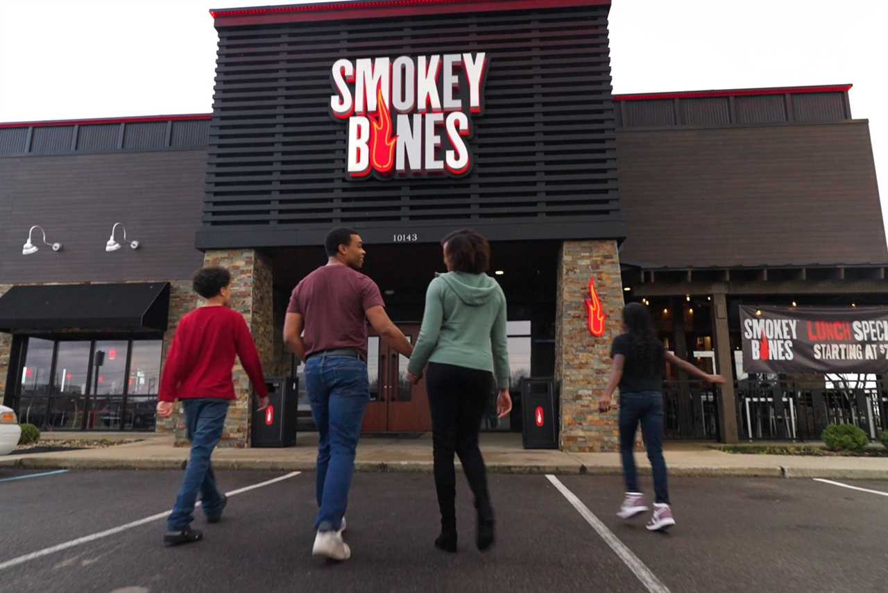 Twin Hospitality Group Inc. Announces New Leadership and Strategic Update for Smokey Bones