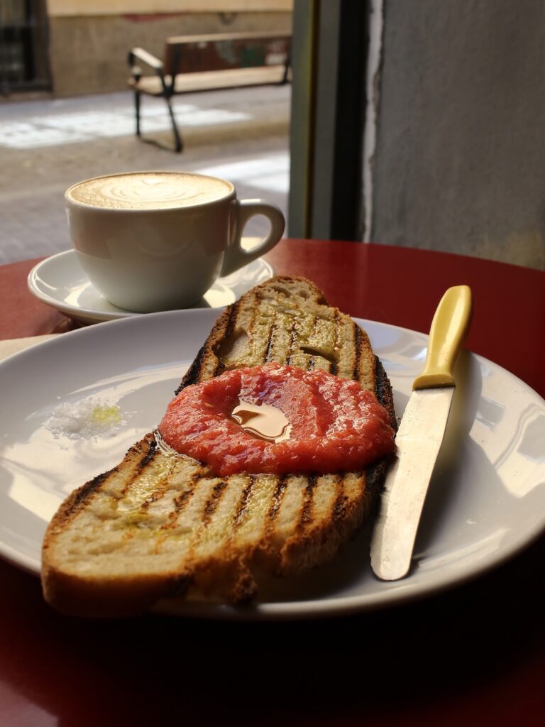 Chasing Spain through tomato bread