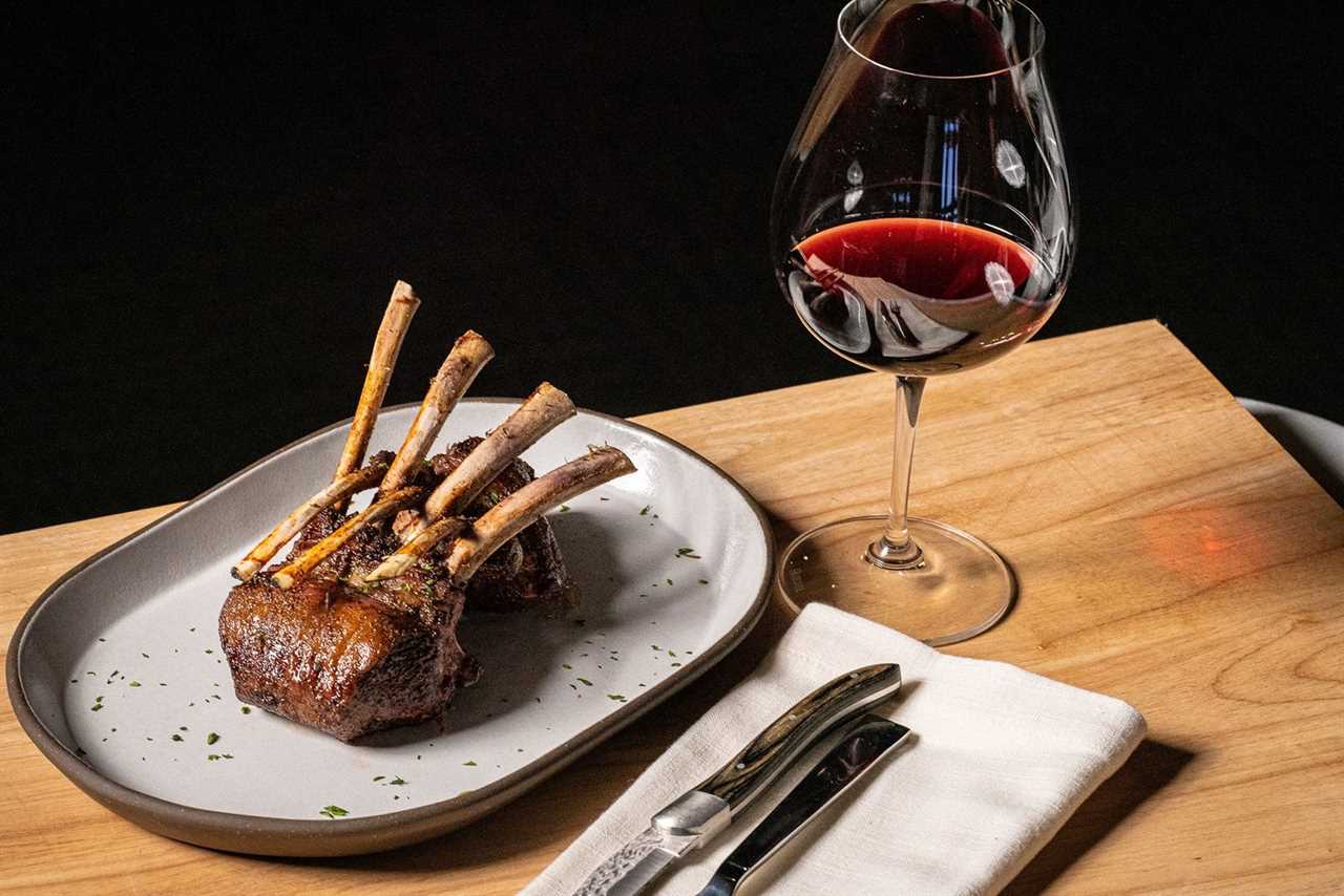 Arrowhead Grill in Glendale, Arizona, Named One of Arizona's Best Restaurants for 2025