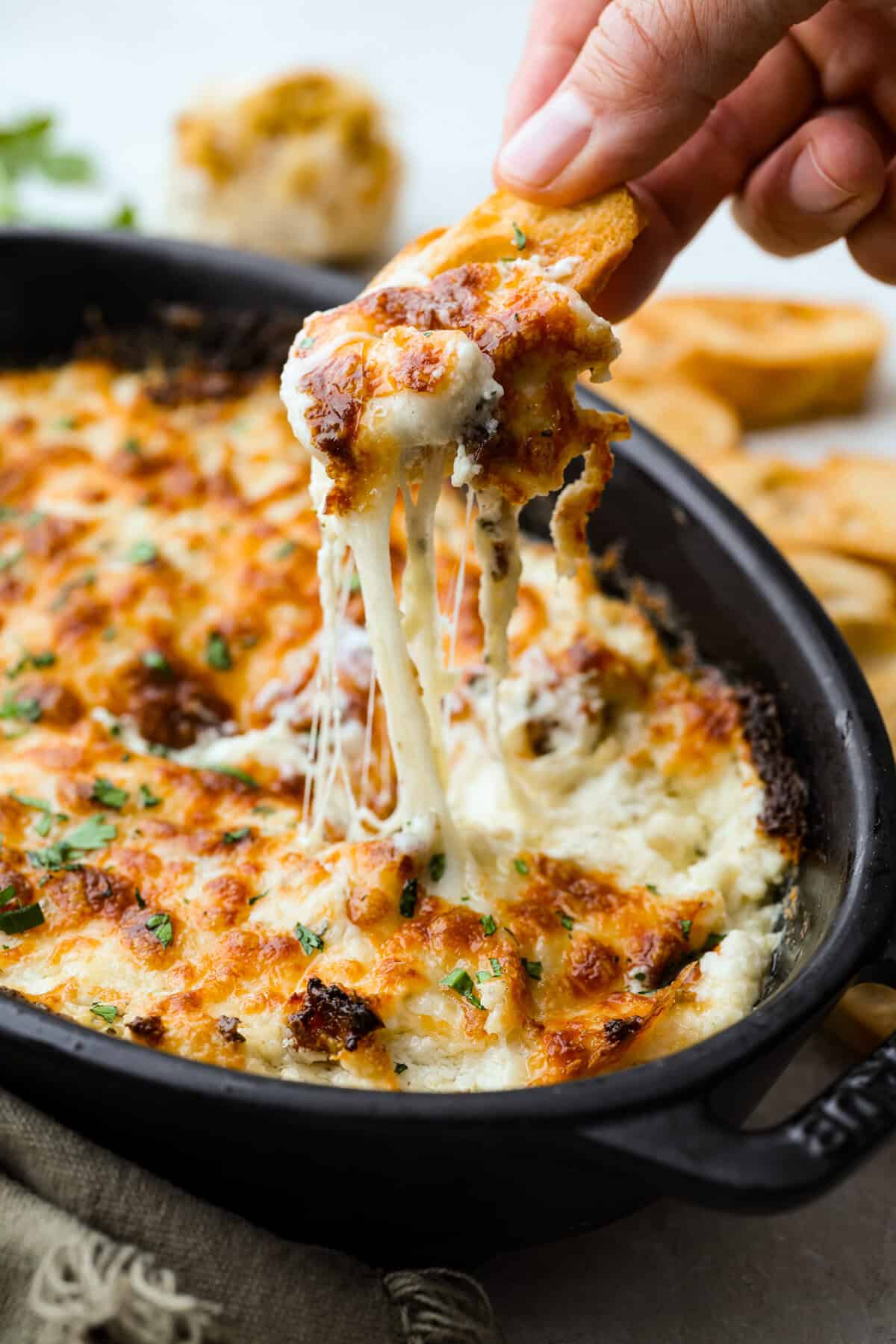 Cheesy Garlic Bread Dip