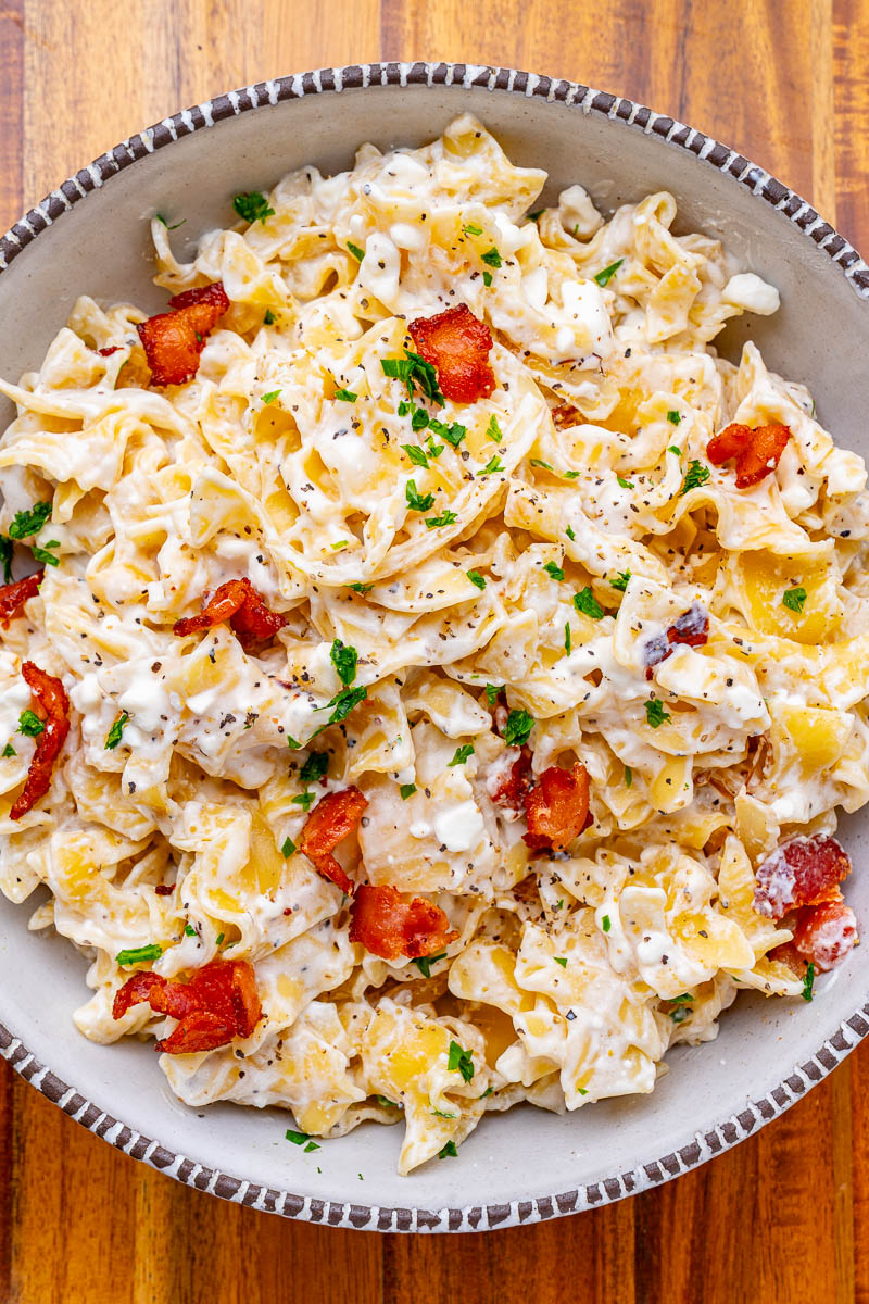 Kluski z Serem (Polish Pasta and Cottage Cheese).
