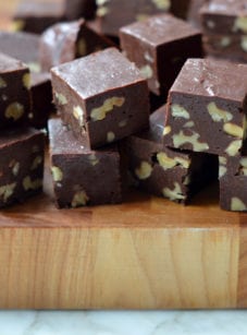 chocolate walnut fudge
