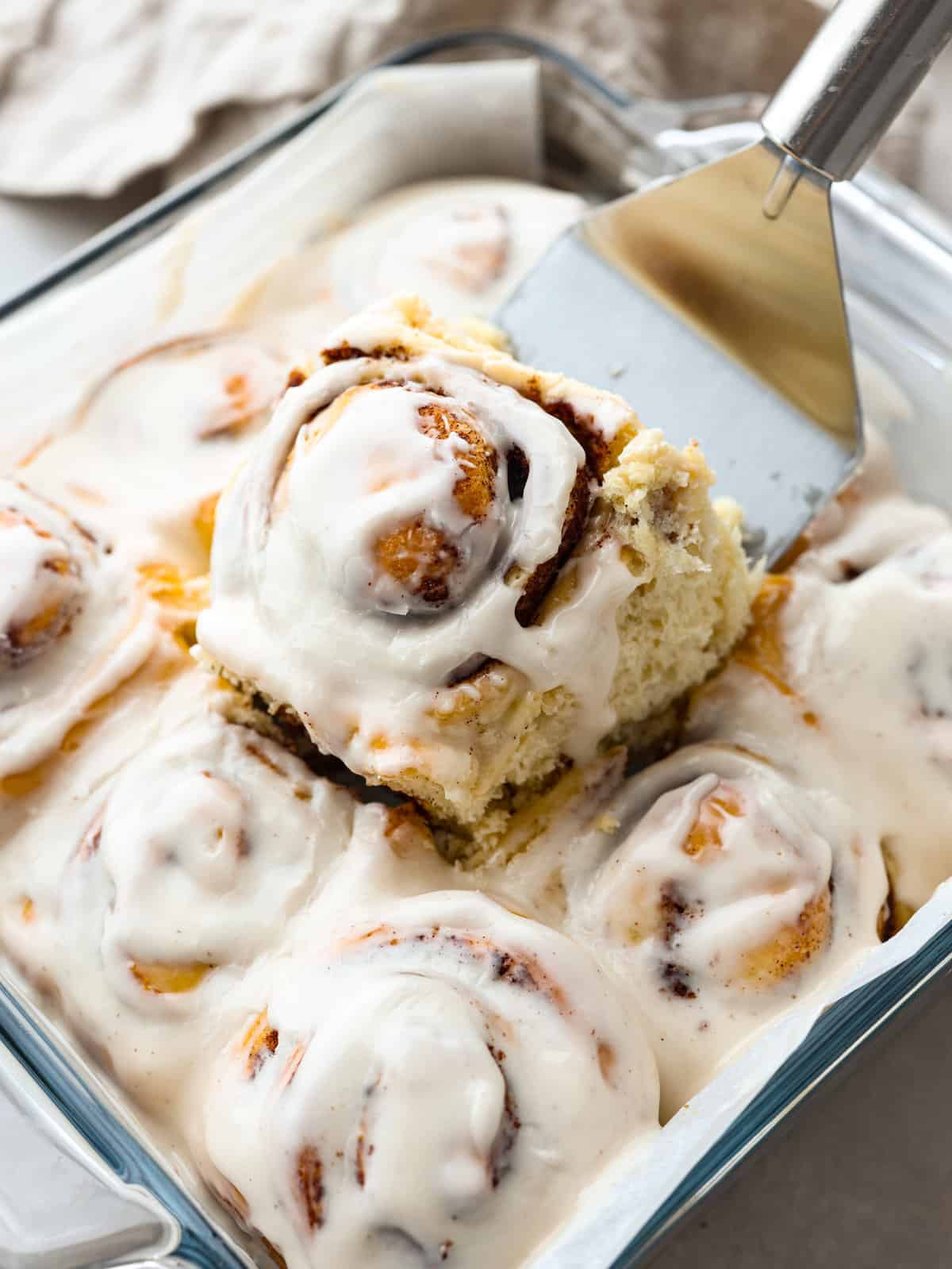 Cinnamon Roll Topping