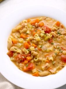 pasta fagioli in bowl