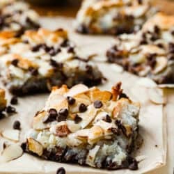 Almond Happiness Magic Pubs