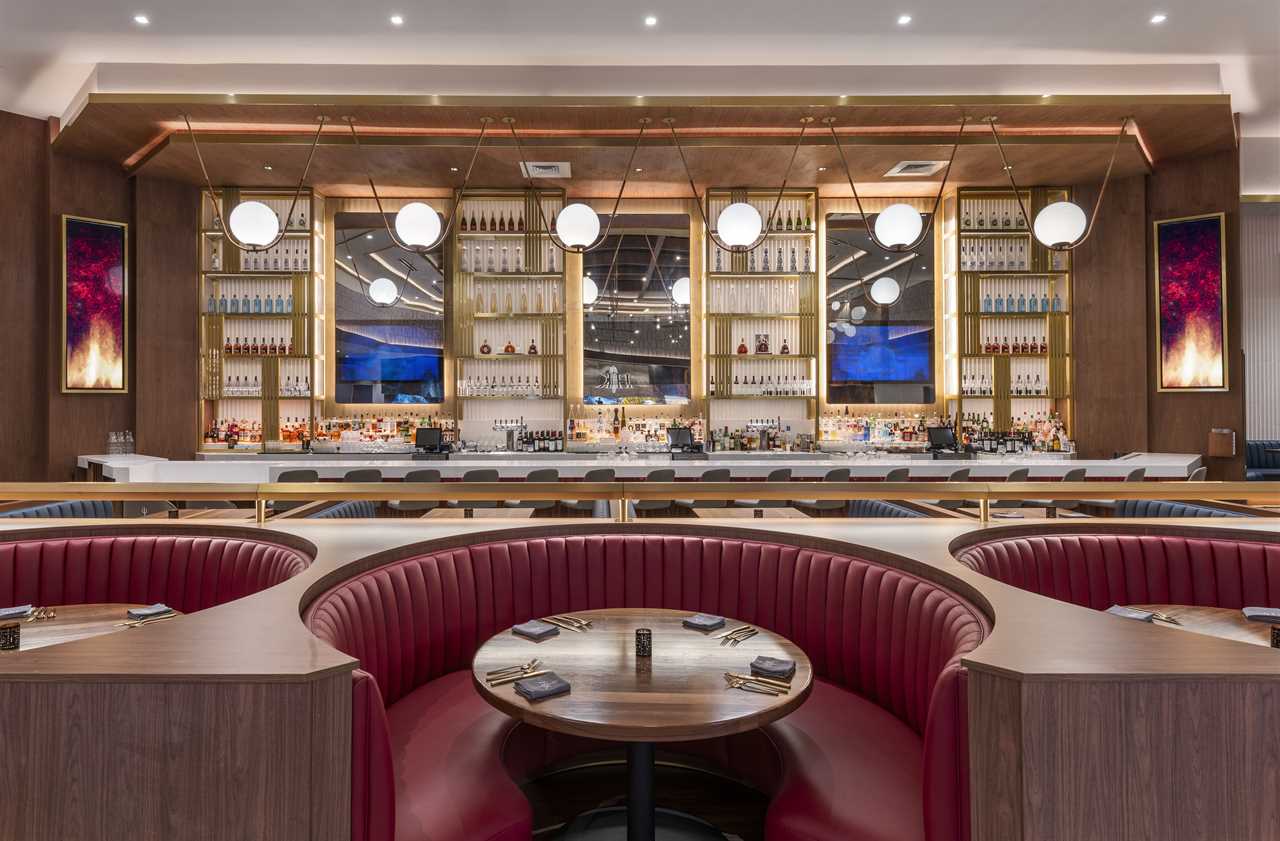 A Theatrical Approach to Restaurant Style