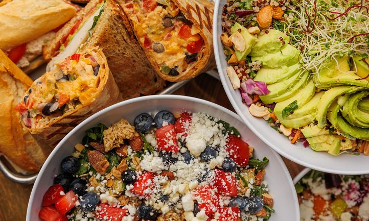 Taco Bell and 19 More Restaurant News Headliners of the Past Week