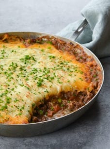 Shepherd's Pie in a skillet.
