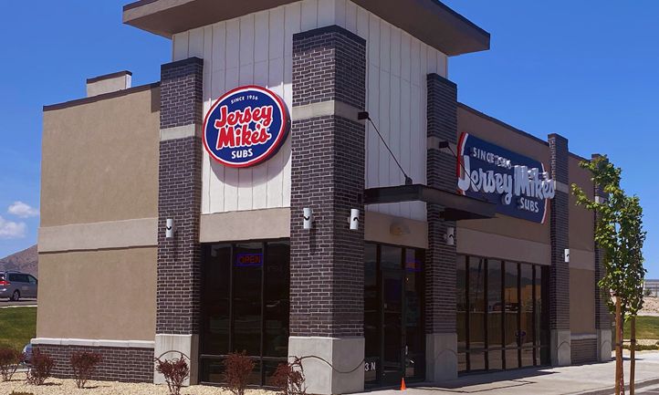 Legendary Restaurant Brands and 19 More Restaurant News Headliners of the Past Week