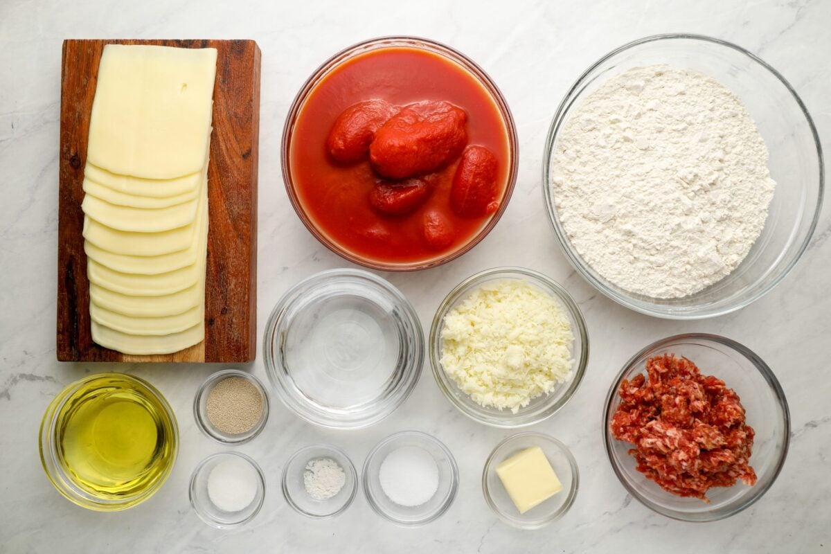 deep dish pizza ingredients