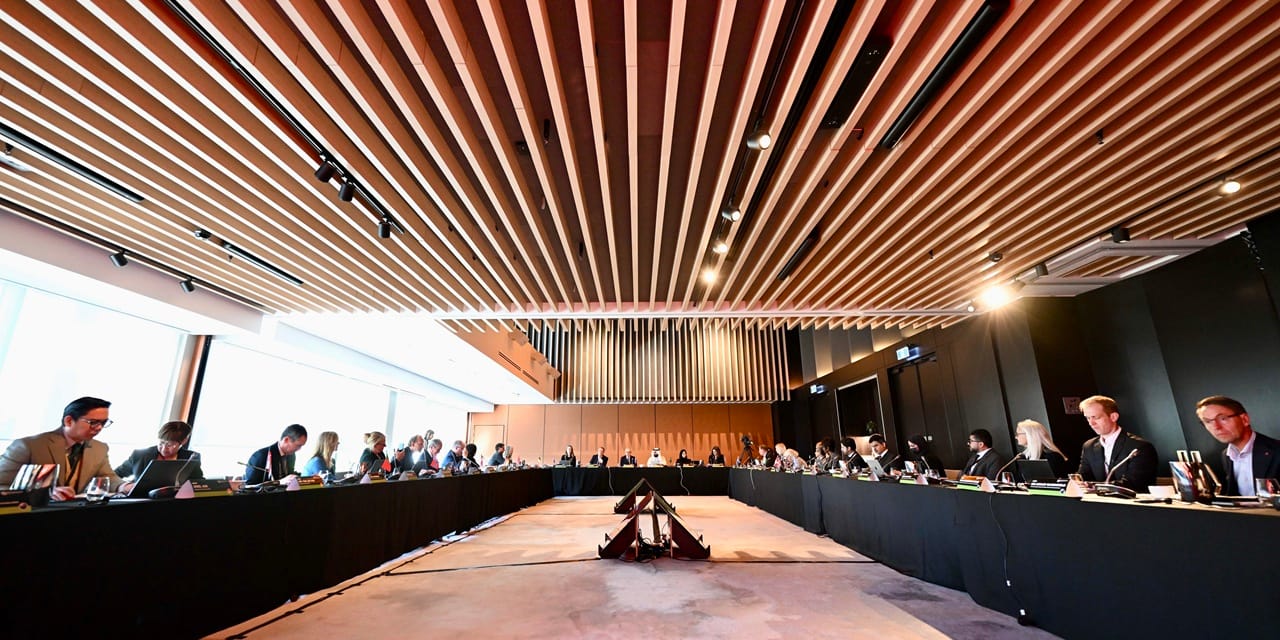 Food agency leaders meet to discuss risk communication