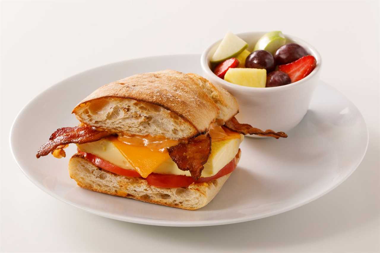 Sunny Street Café Soaks Up Summer with Fresh Brunch Favorites and Seasonal Sips