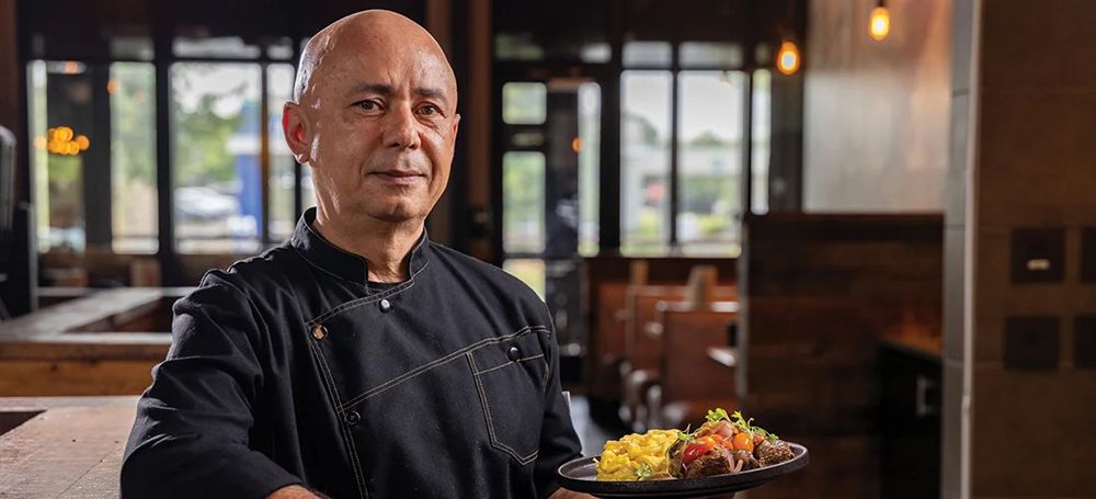VIVA Chicken Continues Popular Daily Features Menu, Giving Guests More Reasons To Look Forward to Weekdays