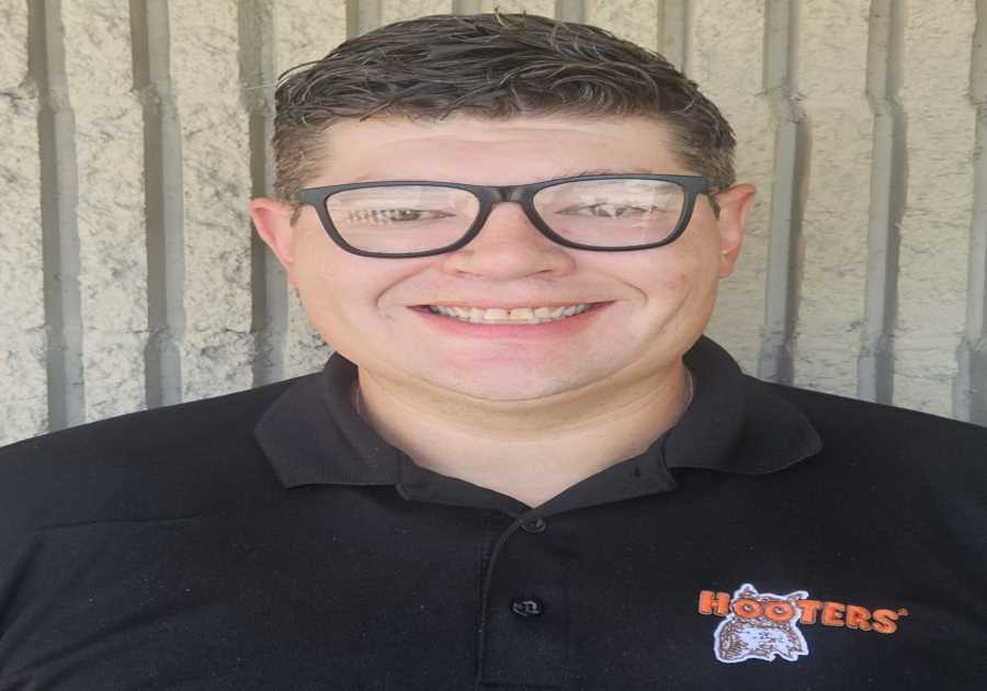 Davenport Hooters First Managing Partner Jonathan Buckley, Started as a Cook