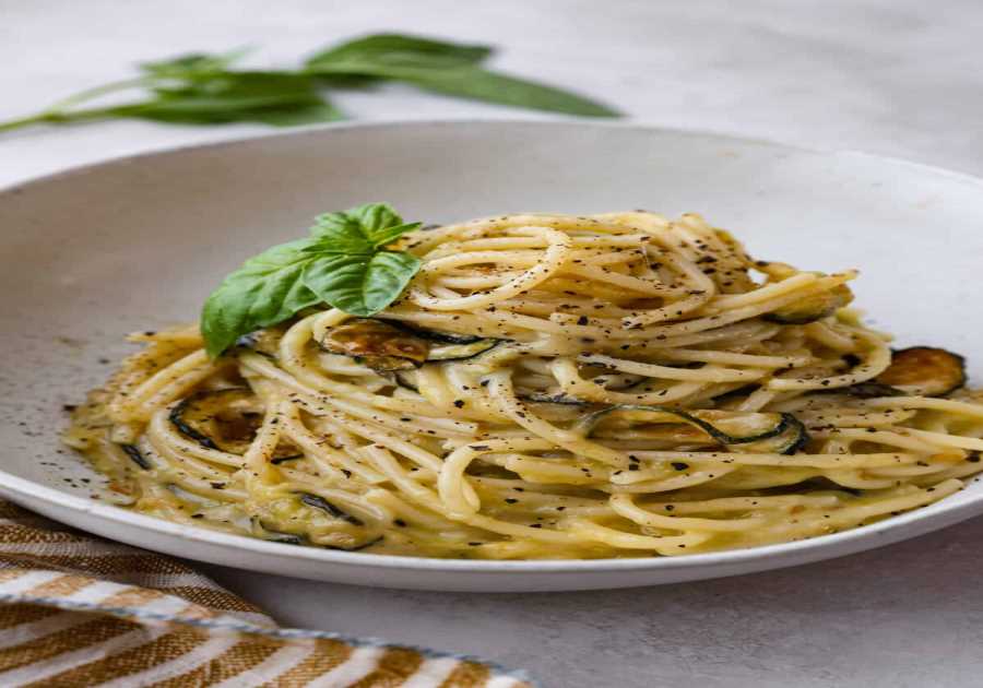 Pasta alla Nerano (Stanley Tucci Zucchini Pasta).