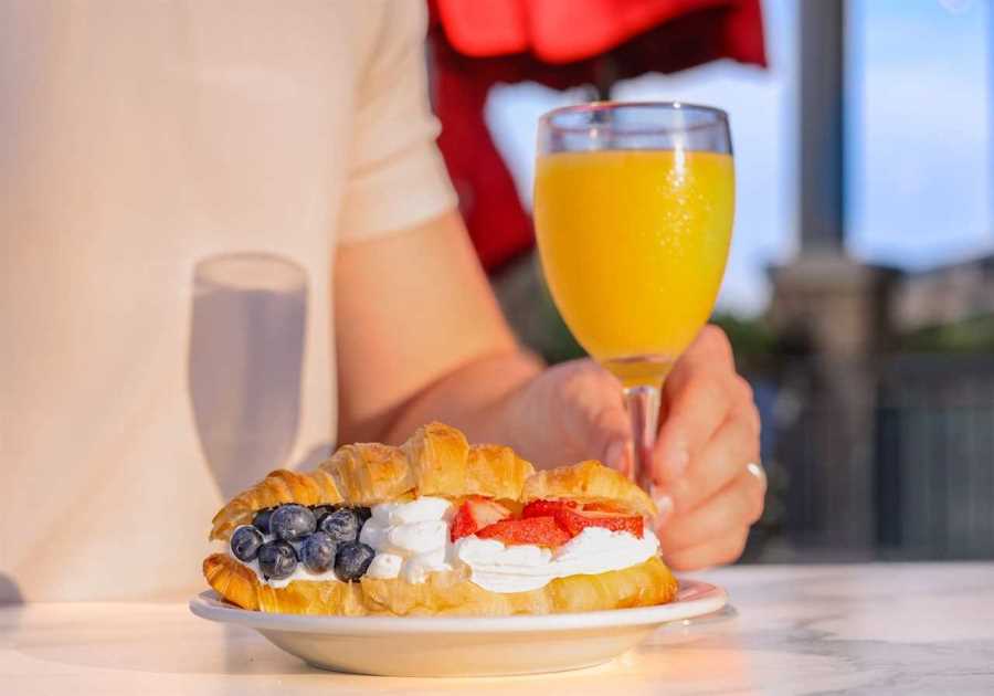 Vive la France! la Madeleine Brings French-Inspired Soccer Fever with Sweepstakes and Café Experience Ahead of Dallas Semifinal