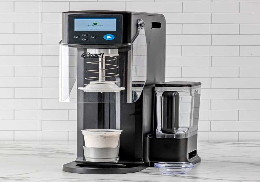 f’real by Rich’s Debuts New Blender and Summer Flavors: Orange Creamsicle Milkshake and Frozen Lemonade