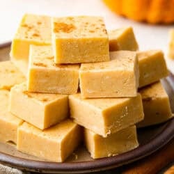 4-Ingredient Pumpkin Fudge