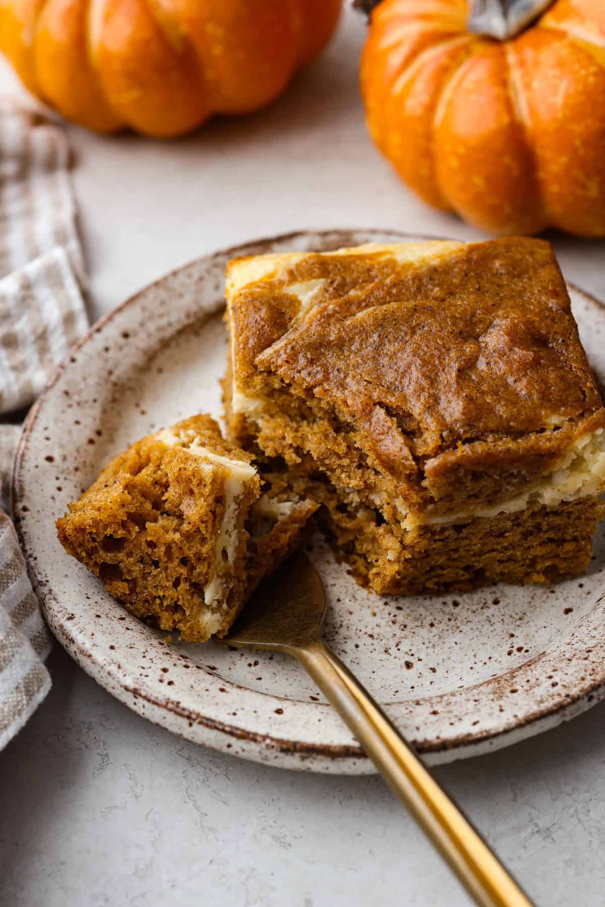 4-Ingredient Pumpkin Fudge