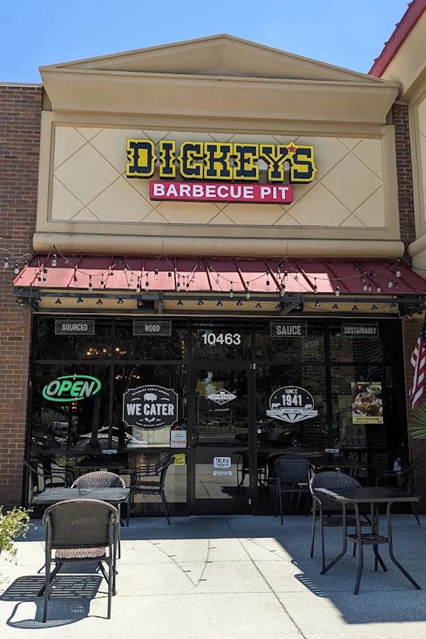 After 10 Years, Dickey's Barbecue Pit in Riverview Begins a New Chapter Under Local Ownership