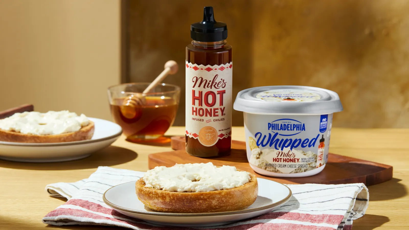 Leftovers: Philadelphia, Mike’s Hot Honey spice up cream cheese | Old El Paso enters broths