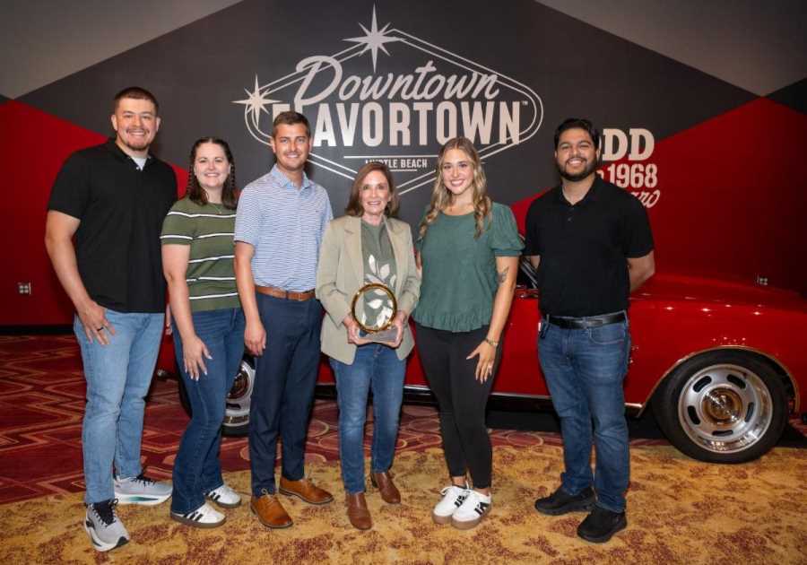 FACE Amusement Team Obtains IAAPA Trophy Quality Award for Finest Ability Acquisition Program