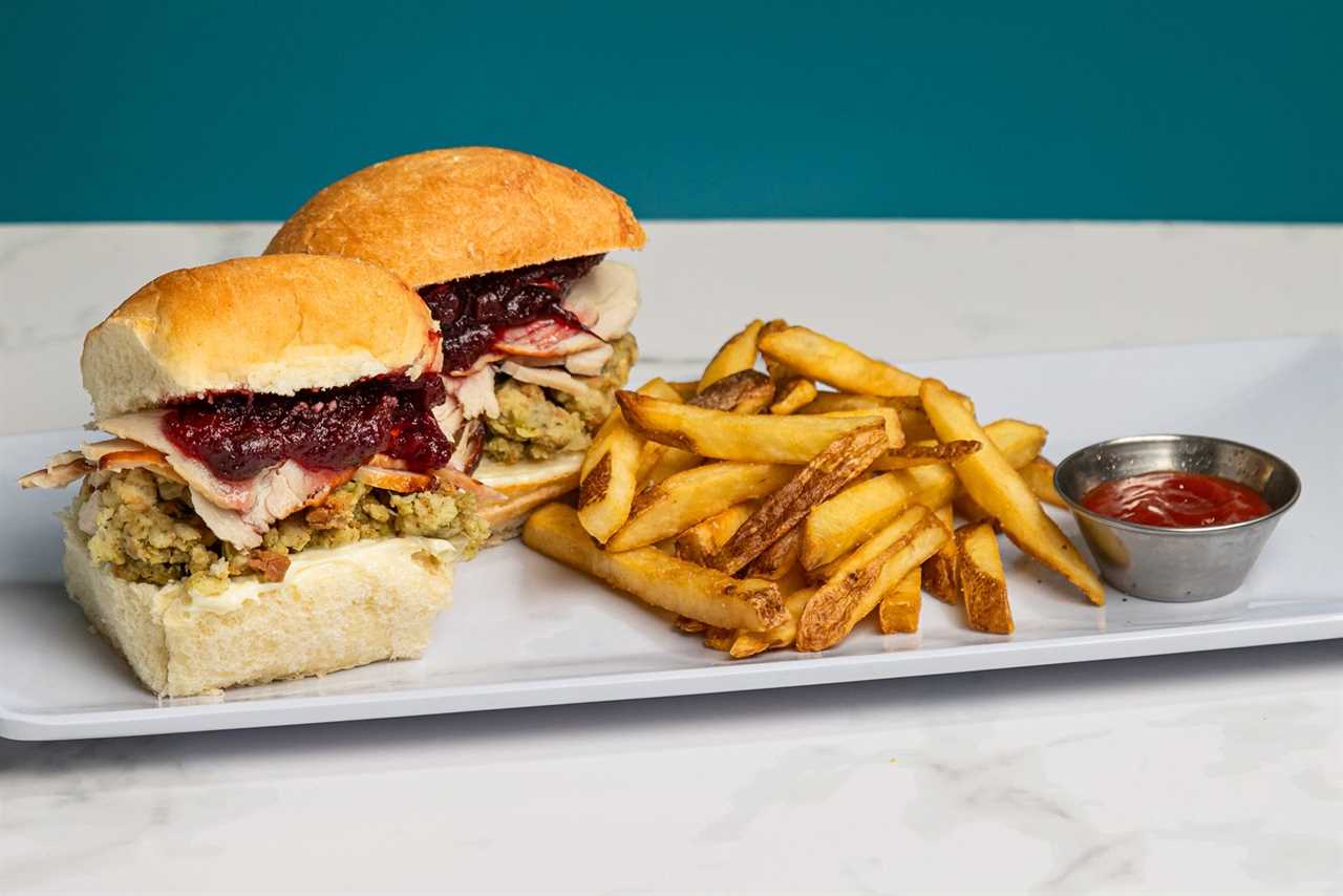 Polly's Pies Turkey Day Sliders Polly's Pies Welcomes the Season With a Lineup of Fall Comfort Food and Holiday Favorites