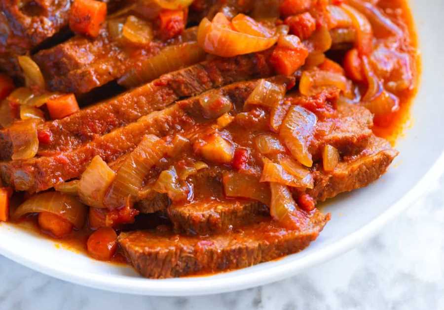 Beef Brisket with Tomatoes and Onions