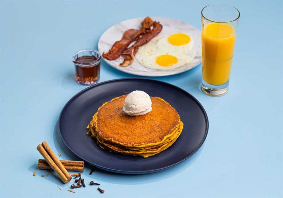 Polly’s Pies Welcomes the Season With a Lineup of Fall Comfort Food and Holiday Favorites